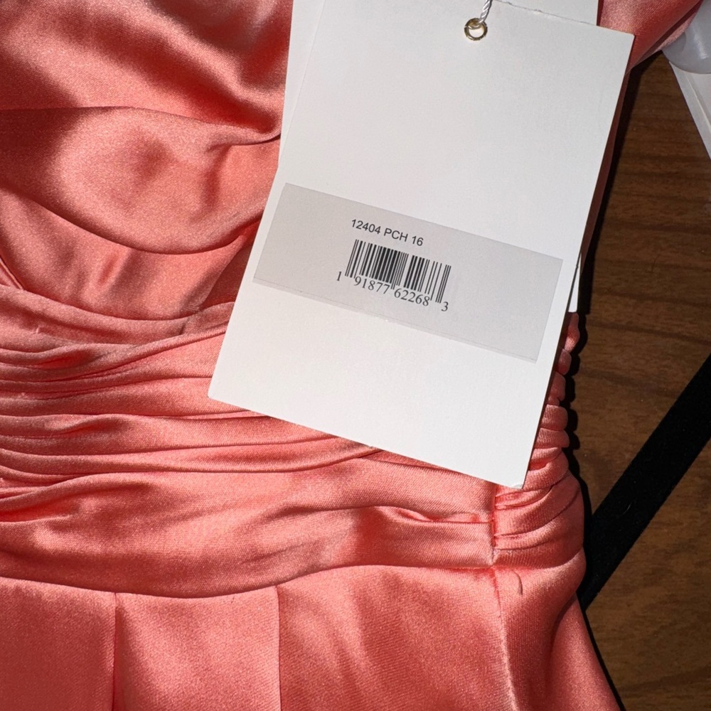 New | Mac Duggal 12404 Long Sleeve Satin Gown 16 - Picture 6 of 6